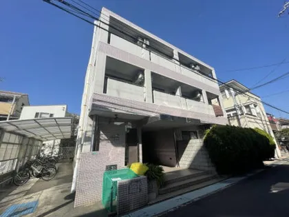 スラン76【101号室】の外観