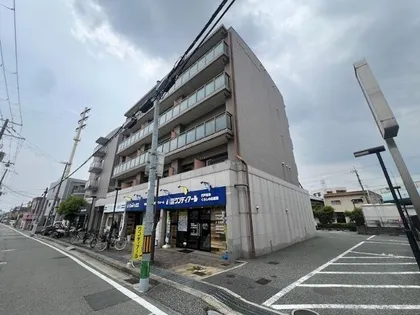 フォンテーヌブロー【4階】の外観