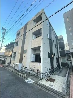 CREST【3階】の外観