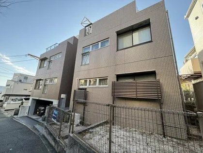 夙川フラット【3階】の外観