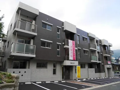 ヴィアンジュ小倉EASTの画像