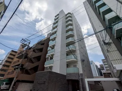 ホワイトメゾン新栄【303号室】の外観