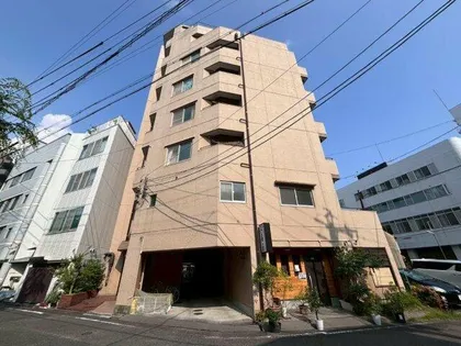 カーサ東泉【2A号室】の外観