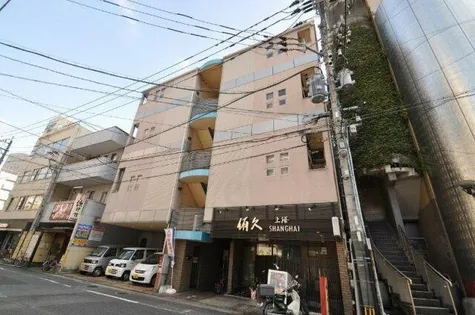 イル・グラッツィア天神【4階】の外観