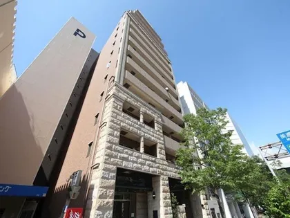 プレサンス桜通アベニュー【2階】の外観