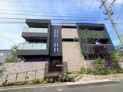 シャーメゾンステージ新成の画像