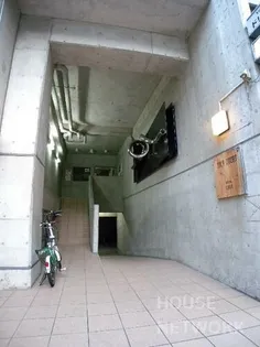 EMS COURTの画像