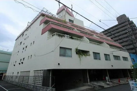 マンション則武【1階】の外観