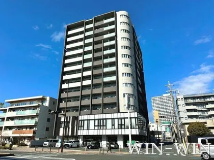 セントラルレジデンス【4階】の外観