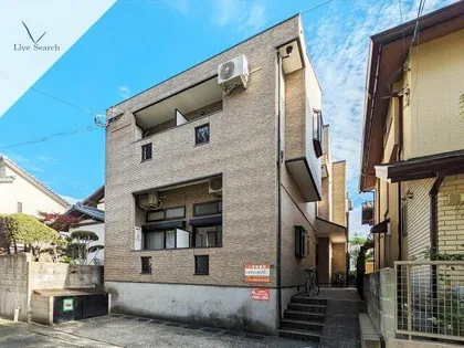 ピュア室見弐番館【2階】の外観