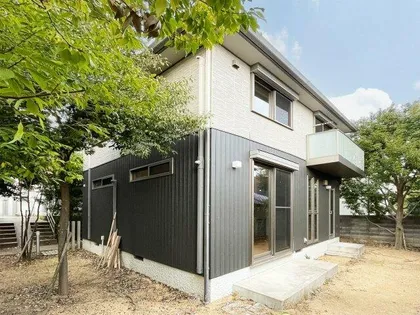 兵庫県西宮市毘沙門町【一戸建】の外観