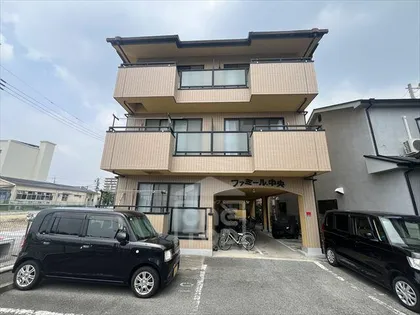 ファミール中央の画像