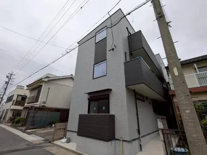 HARE【2階】の外観