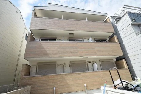 クリエオーレ舎利寺【2階】の外観