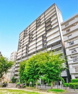 プレサンス新大阪ザ・シティ【1階】の外観