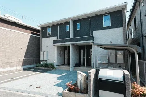 エレガント ハーモニー Ⅲ番館の画像