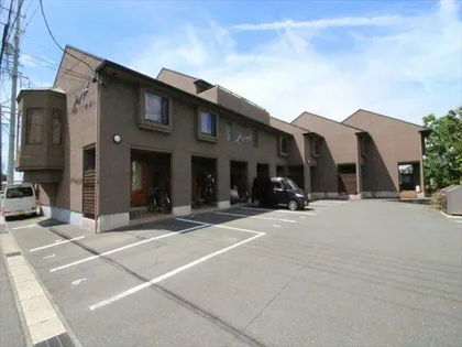 セザンヌ牟呂の画像