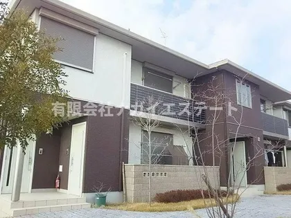 クレスティークBの画像