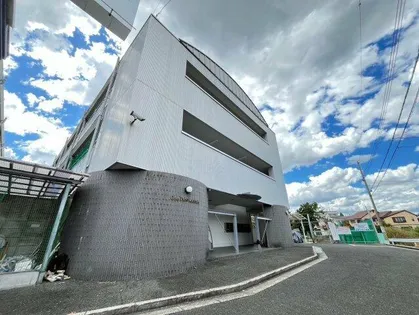 大阪府羽曳野市軽里1丁目【マンション】の外観