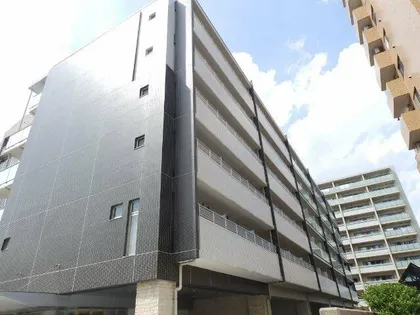 マックヴィラージュ平安【6階】の外観