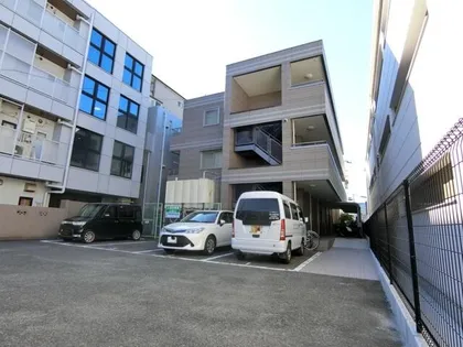 メゾンエルアンドジョイ【3階】の外観