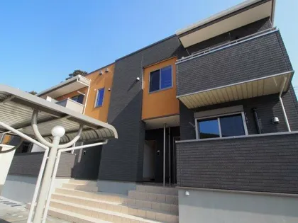 アベニール3番館【1階】の外観