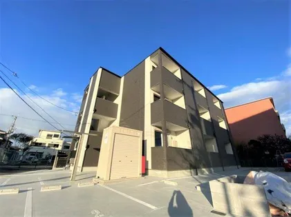 メゾンアオクロの画像