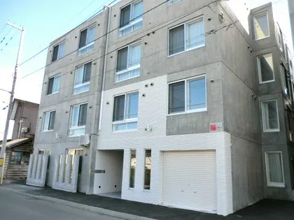 LA BELLAの画像