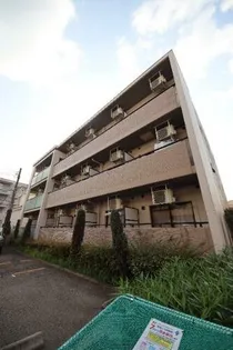 ウエストヒルズⅢ【2階】の外観