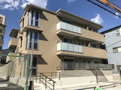 セジュール エピ【2階】の外観