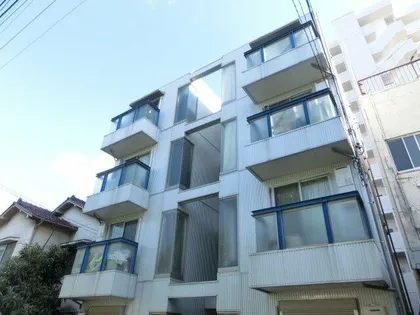 アマラントローザ【1階】の外観