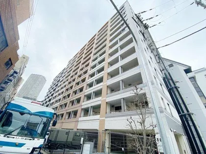 ポートヴィラ靭公園【3階】の外観