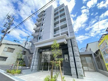 アドバンス大阪城東ブロード【7階】の外観