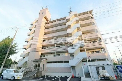 ミストラル川園【5階】の外観