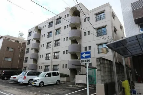 八城マンションの画像