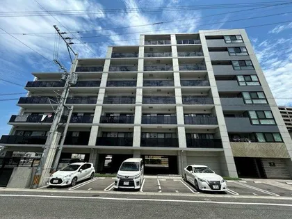 ヒルクレスト小倉高峰グランデの画像