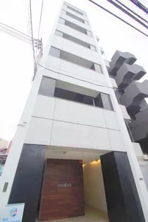 大阪府大阪市北区錦町【マンション】の外観