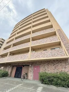 大阪府大阪市東淀川区上新庄3丁目【マンション】の外観