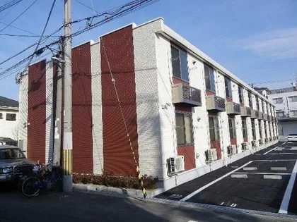 レオネクストヴィヴァンタ【1階】の外観