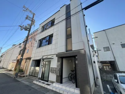 ユーホーム西明石【2階】の外観