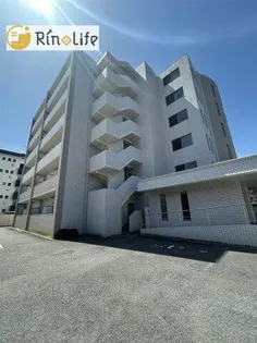 ラ・ポーエあき【1階】の外観