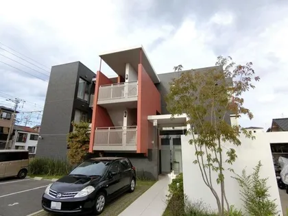 大阪府高槻市北昭和台町【マンション】の外観