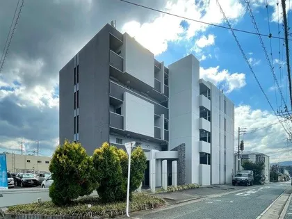 福岡県福岡市南区的場1丁目【マンション】の外観