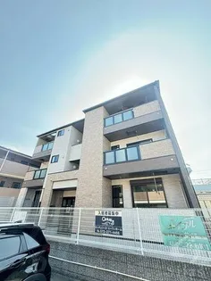 大阪府堺市西区鳳中町10丁【アパート】の外観