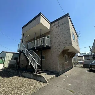 クレール・シャンブル【2階】の外観