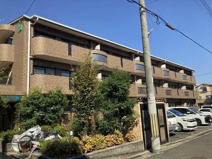 プラージュ楠【0103号室】の外観