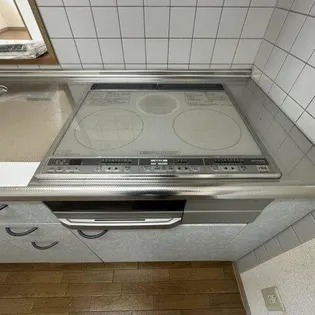 秀弐番館【101号室】のキッチン