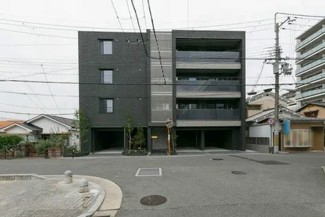 レジデンス三条宮前【0203号室】の外観