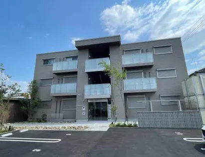 シャーメゾン片塩【0102号室】の外観