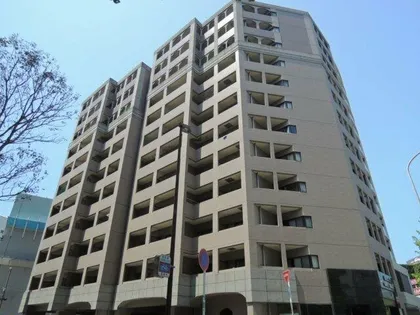 ピュアドームグランディ博多の画像